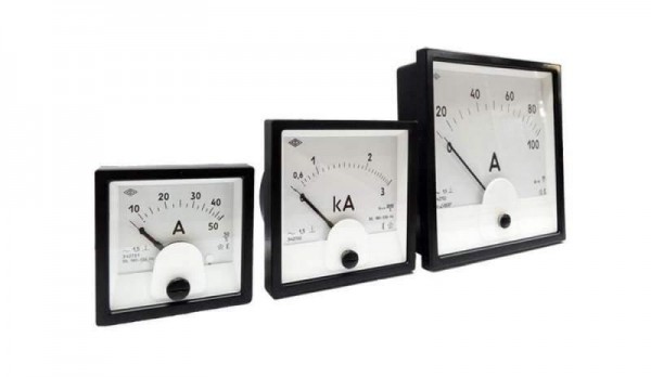 Амперметр Э8021 0-1.5/5 кА ~2.5